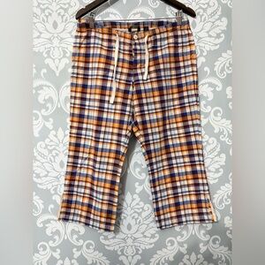 10/$25 • American Eagle‎ Y2K Plaid Cotton Capris